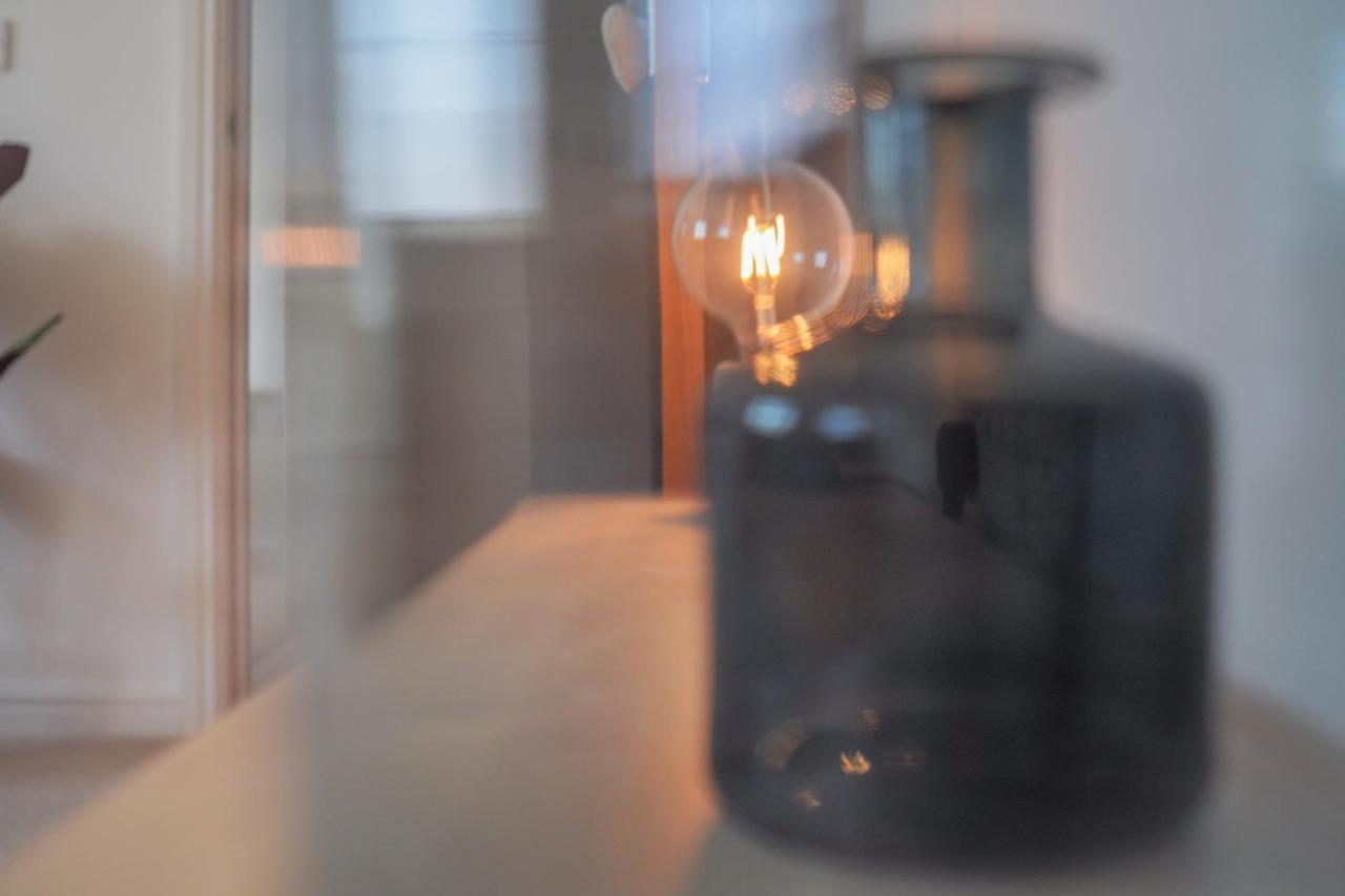 Stylish Apartment With Private Parking Cardiff Bagian luar foto