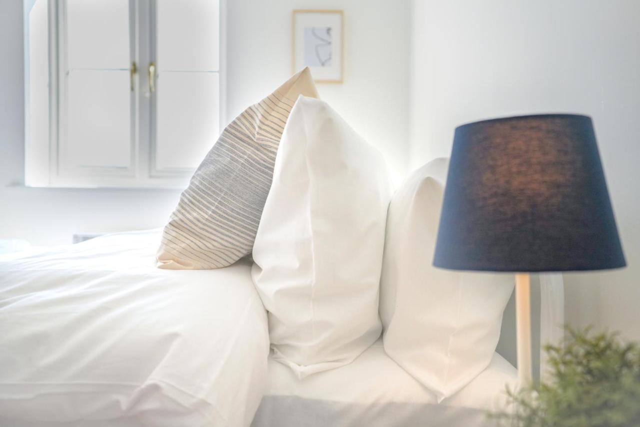 Stylish Apartment With Private Parking Cardiff Bagian luar foto