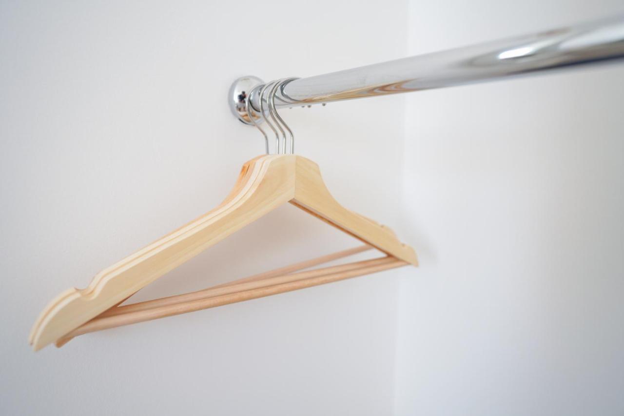 Stylish Apartment With Private Parking Cardiff Bagian luar foto